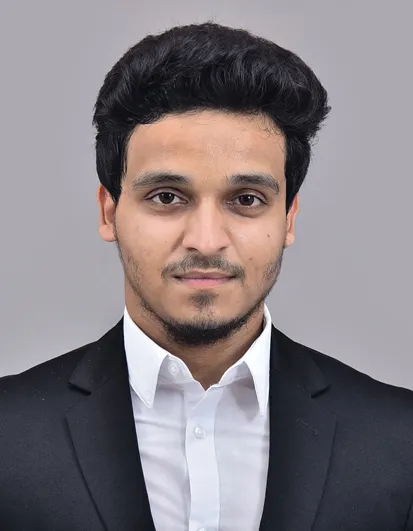 Founder-img